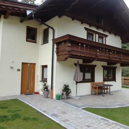 Haus Sageler Casa de Férias Tux